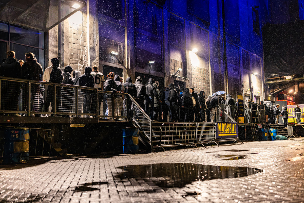 Loading... just a sec